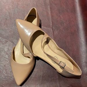 Jessica Simpson flats 8 1/2 never worn